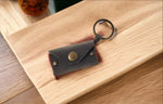Load image into Gallery viewer, Full Grain Leather Keychain Coin Holder for Man and Women Airtag Wallet & More Snap Purse Key Ring (Gray)