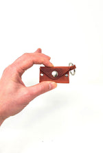 Load image into Gallery viewer, Full Grain Leather Keychain Coin Holder for Man and Women Airtag Wallet Brown