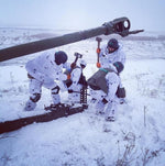 Load image into Gallery viewer, Blur Snow Camo Winter Camouflage Ultra Thin Overwhites for Hunting Airsoft Paintball Outdoor (M)