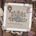 Load image into Gallery viewer, 11 Inch Plastic Embroidery Hoop   Snap Needlework Frame White Plastic Sewing Hoops Hand Embroidery Hoops   Snap Needlework Frame Cross Stitch Frame Square Embroidery Hoop for Cross Stitching Quilting